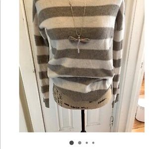 Never worn super soft sweater. Cashmere blend.
